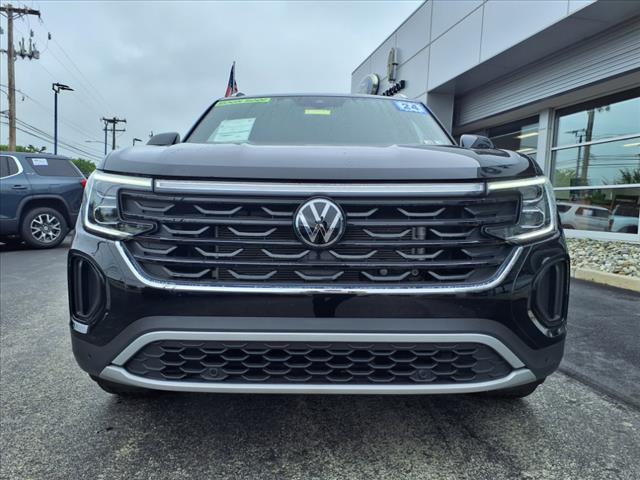 2024 Volkswagen Atlas Cross Sport SE 4Motion