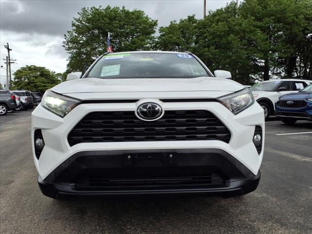 2020 Toyota RAV4 XLE