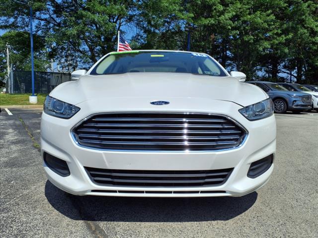 2015 Ford Fusion Hybrid SE