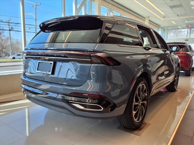 2025 Lincoln Nautilus Hybrid Reserve