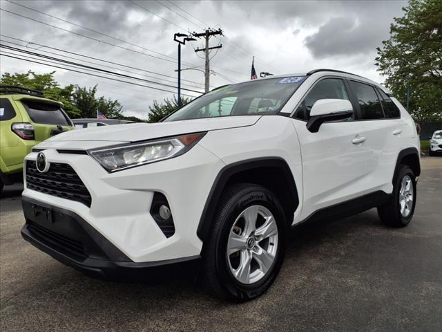 2020 Toyota RAV4 XLE