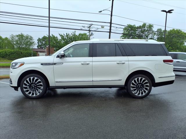 2024 Lincoln Navigator L Black Label
