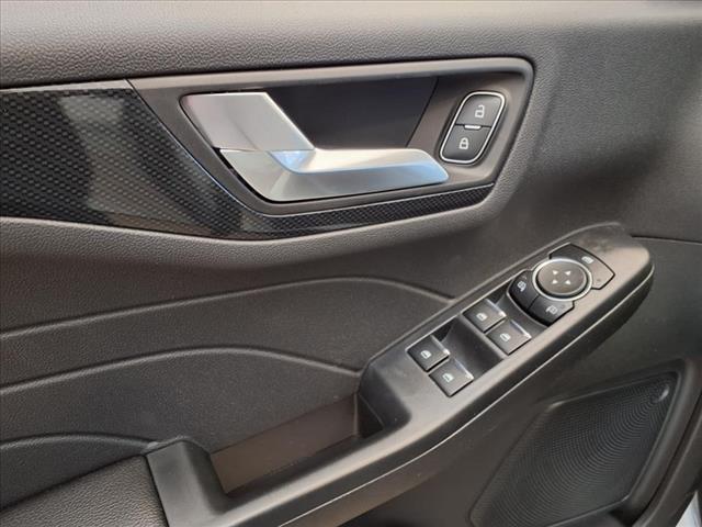 2025 Ford Escape Hybrid ST-Line Select