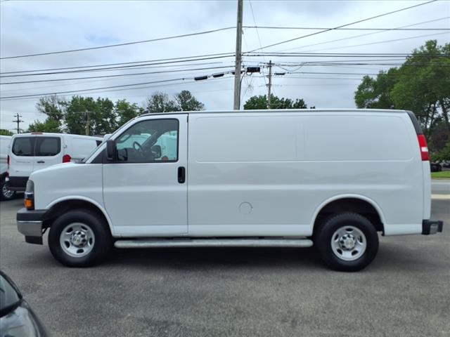 2023 Chevrolet Express 2500