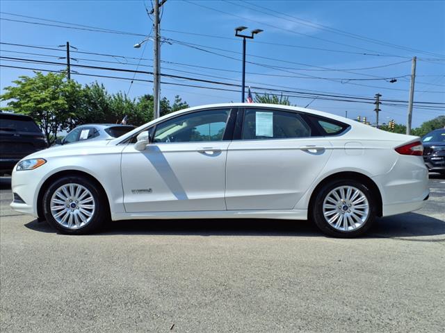 2015 Ford Fusion Hybrid SE