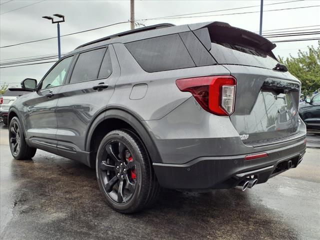 2021 Ford Explorer ST
