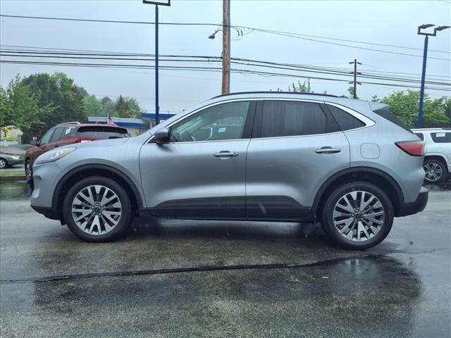 2022 Ford Escape Titanium