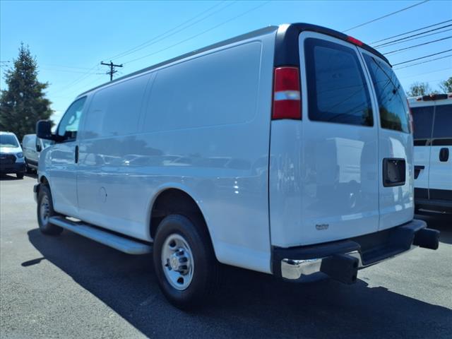 2023 Chevrolet Express 2500