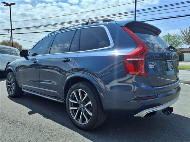 2019 Volvo XC90 T6 Momentum