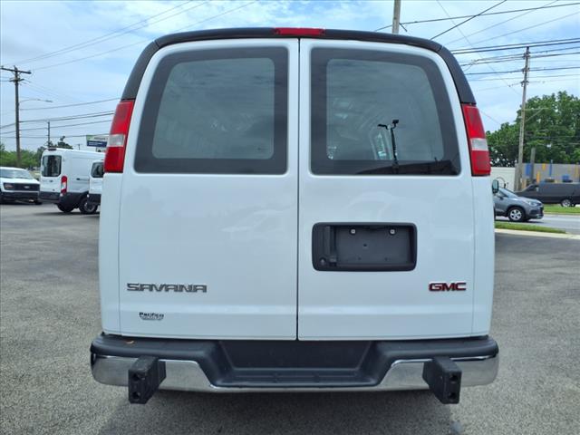 2023 GMC Savana 2500