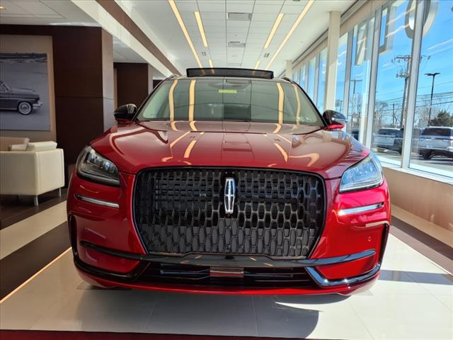 2025 Lincoln Corsair Premiere