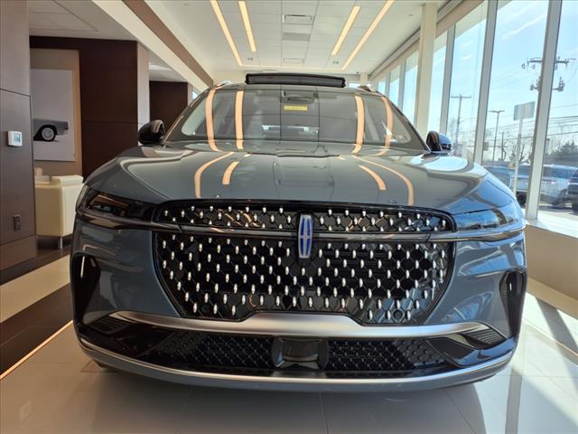 2025 Lincoln Nautilus Hybrid Reserve