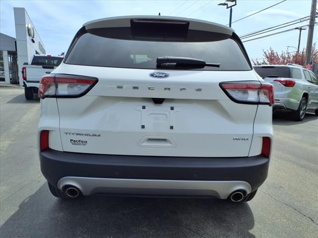 2021 Ford Escape Titanium
