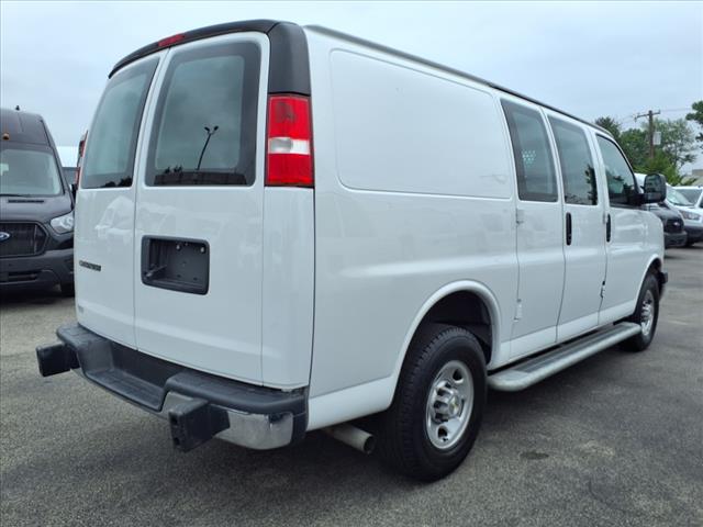2023 Chevrolet Express 2500
