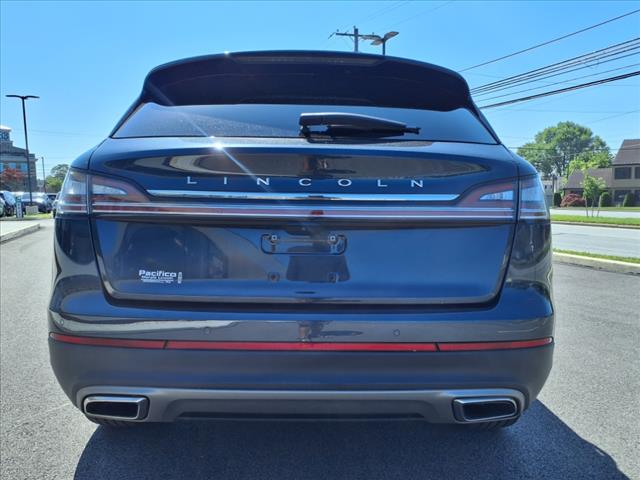 2022 Lincoln Nautilus Standard
