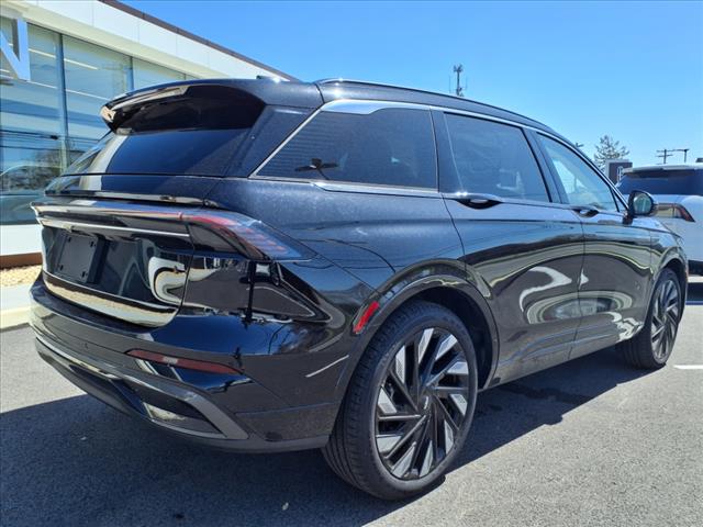 2024 Lincoln Nautilus Black Label