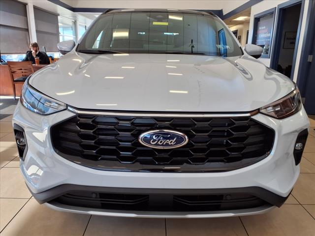 2025 Ford Escape Hybrid ST-Line Select