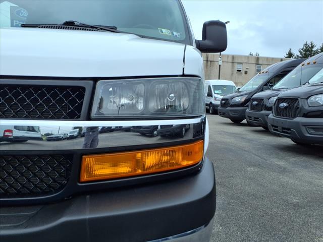 2023 Chevrolet Express 2500
