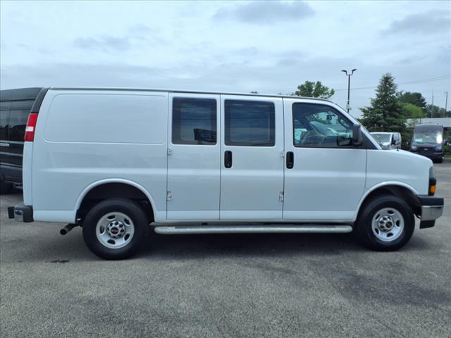 2023 GMC Savana 2500