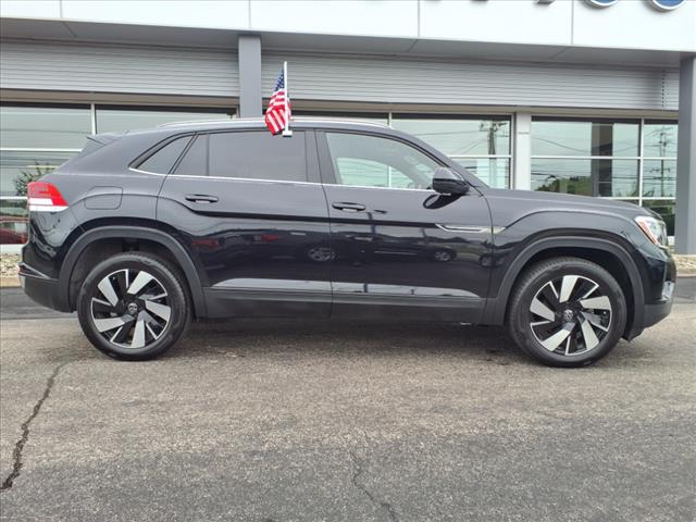 2024 Volkswagen Atlas Cross Sport SE 4Motion