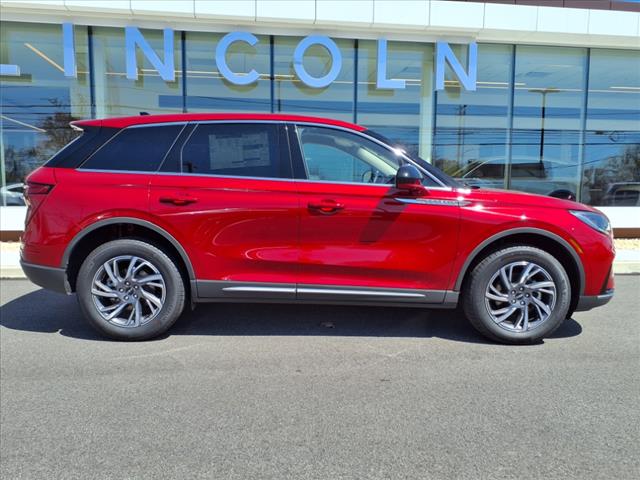 2025 Lincoln Corsair Premiere