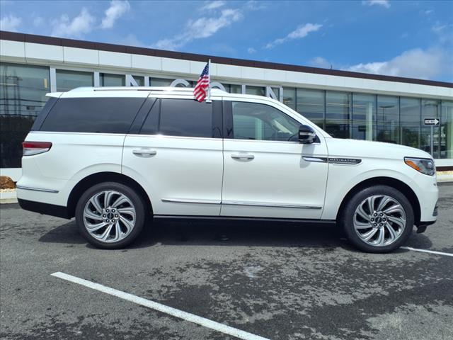 2022 Lincoln Navigator Reserve