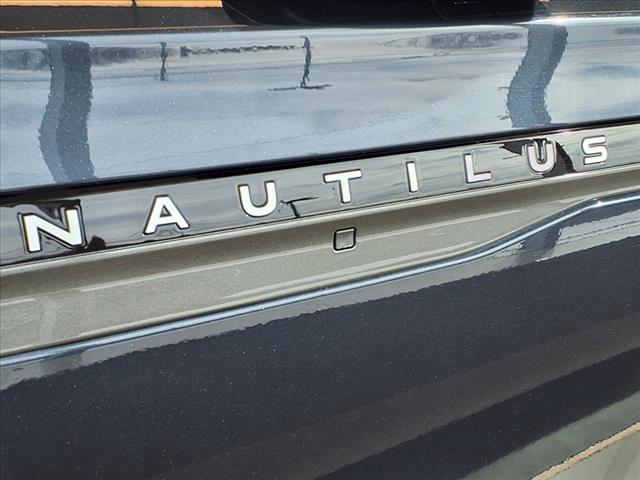 2024 Lincoln Nautilus Reserve