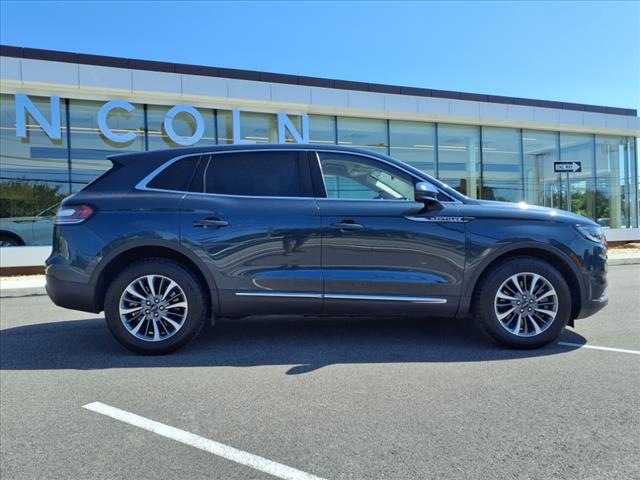 2022 Lincoln Nautilus Standard