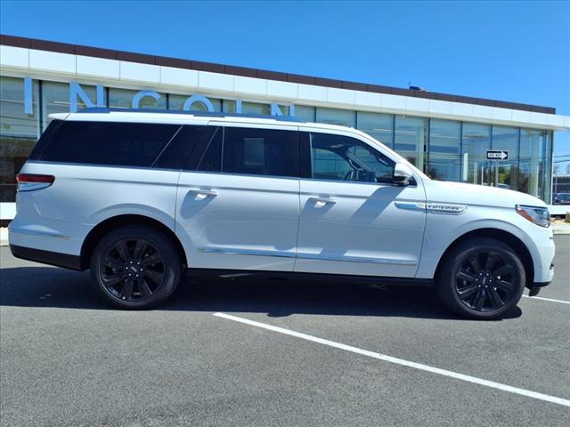 2024 Lincoln Navigator L Reserve