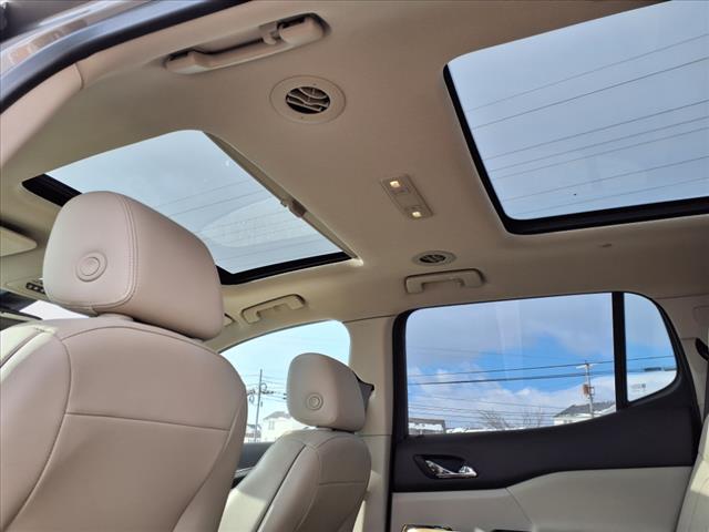 2019 GMC Acadia Denali - Photo 10