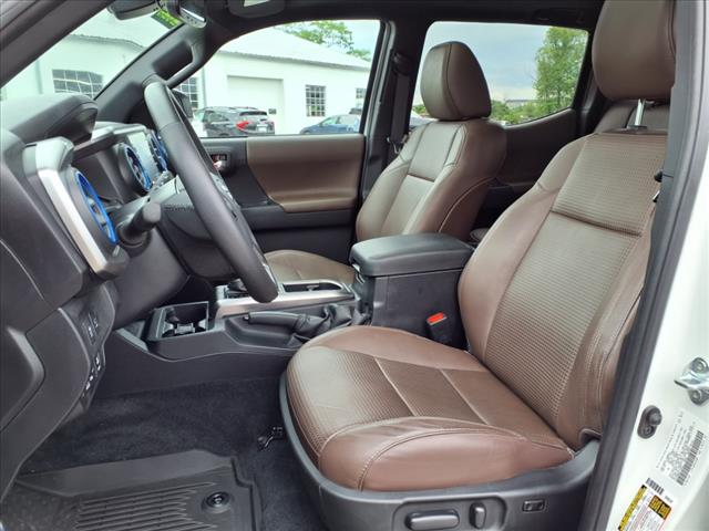 2023 Toyota Tacoma Limited - Photo 10