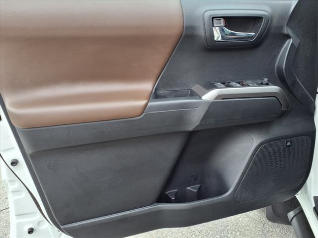 2023 Toyota Tacoma Limited - Photo 12