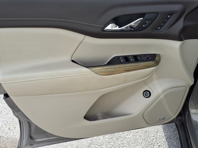 2019 GMC Acadia Denali - Photo 14