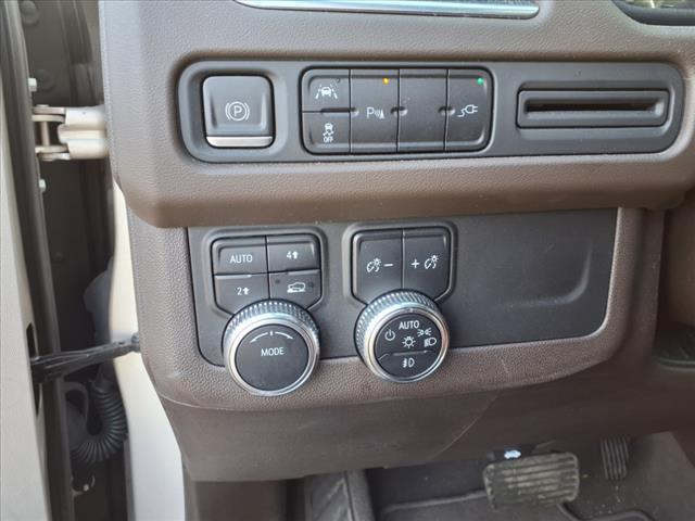 2021 GMC Yukon XL SLT - Photo 17