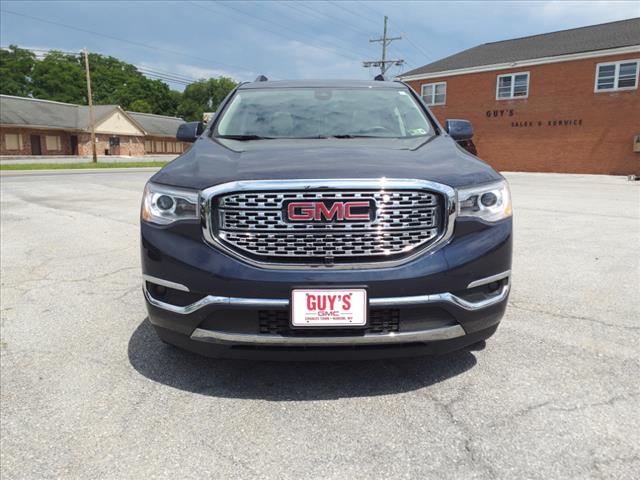 2018 GMC Acadia Denali - Photo 2