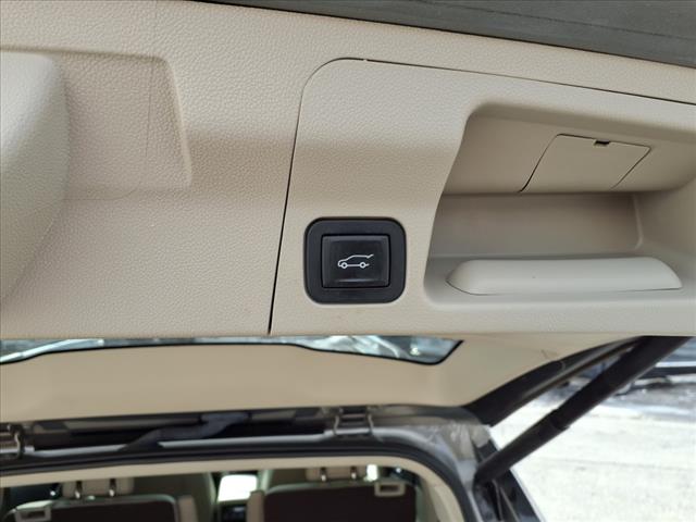 2019 GMC Acadia Denali - Photo 8