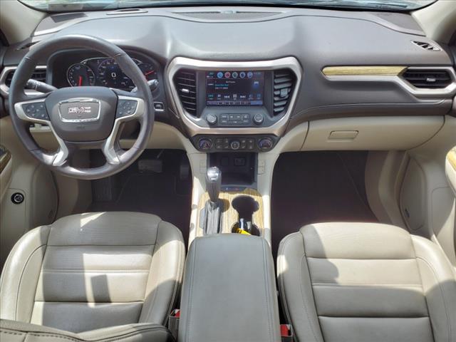 2018 GMC Acadia Denali - Photo 9