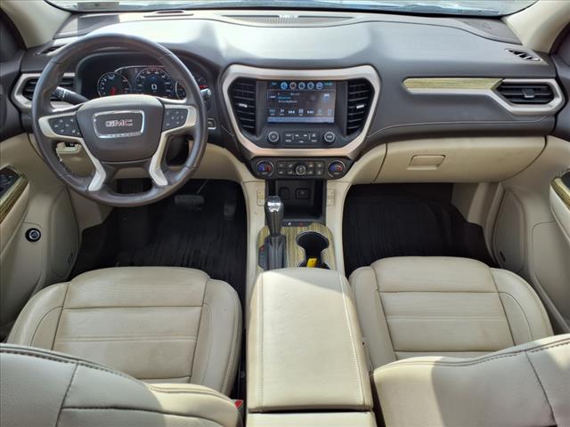 2019 GMC Acadia Denali - Photo 9