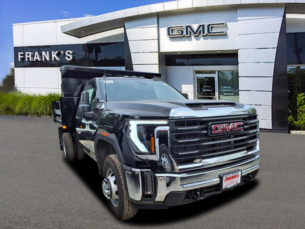 2025 GMC Sierra 3500HD Pro