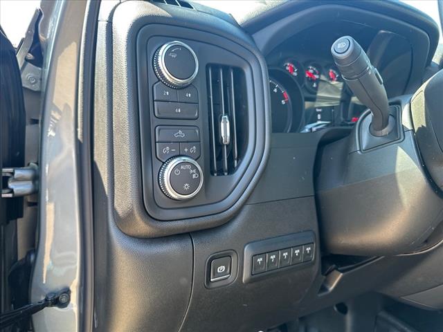 2025 GMC Sierra 2500HD Pro