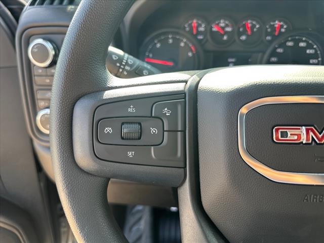 2025 GMC Sierra 2500HD Pro