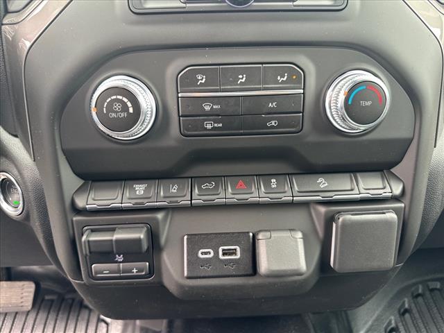 2025 GMC Sierra 2500HD Pro