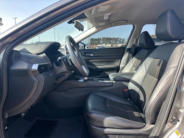 2022 Nissan Altima 2.5 SR