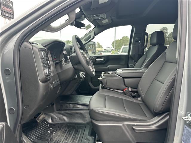 2025 GMC Sierra 2500HD Pro
