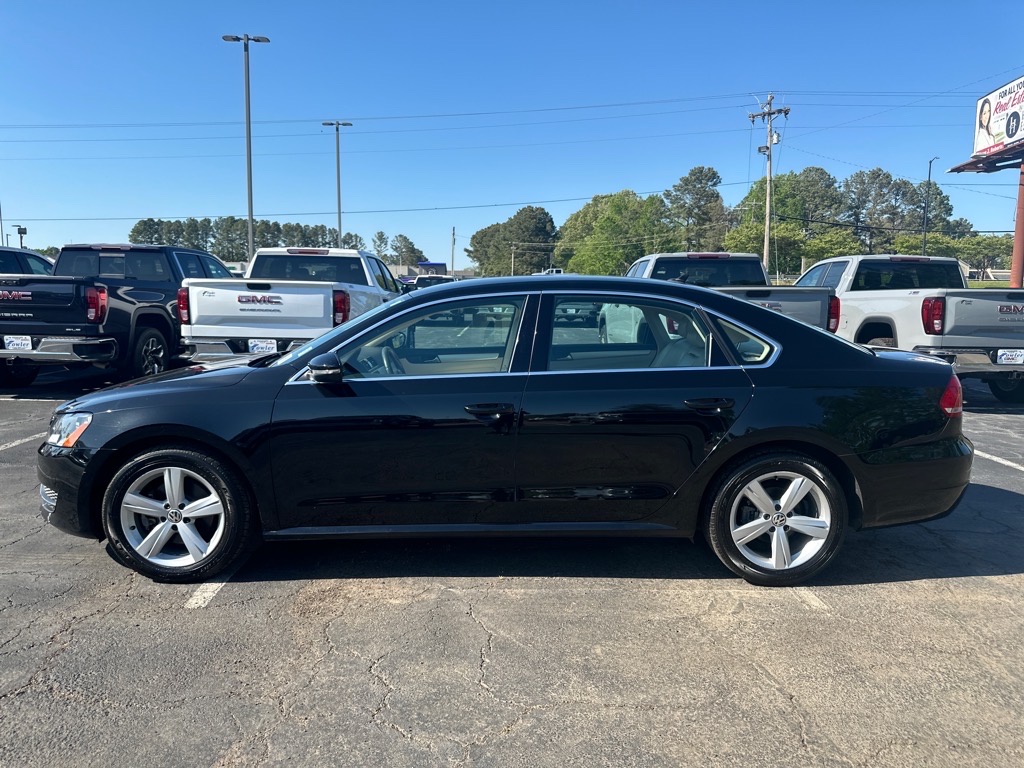 2012 Volkswagen Passat SE