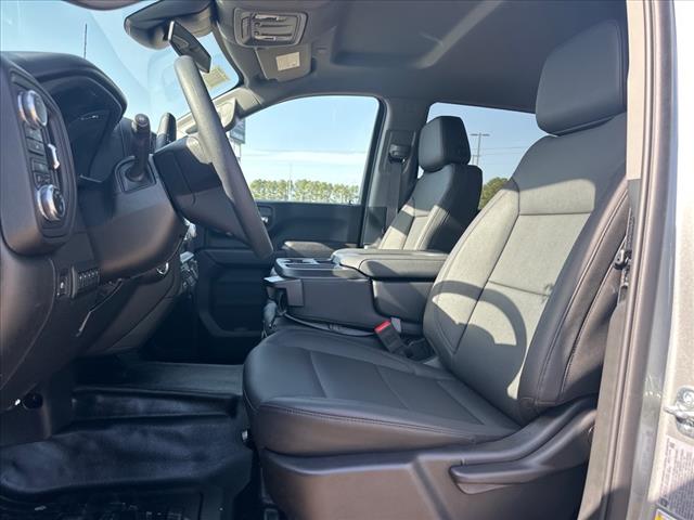 2025 GMC Sierra 2500HD Pro