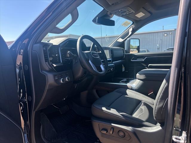 2025 GMC Sierra 2500HD SLT