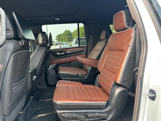 2023 GMC Yukon XL Denali Ultimate