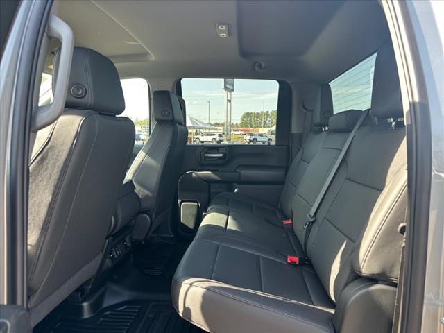 2025 GMC Sierra 2500HD Pro
