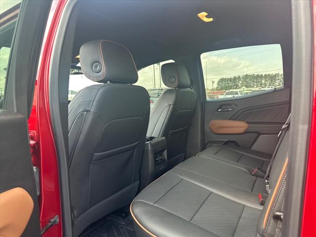 2024 GMC Canyon AT4